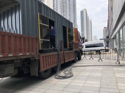 钦州冷却液不足的情况下如何检查柴油发电机组？